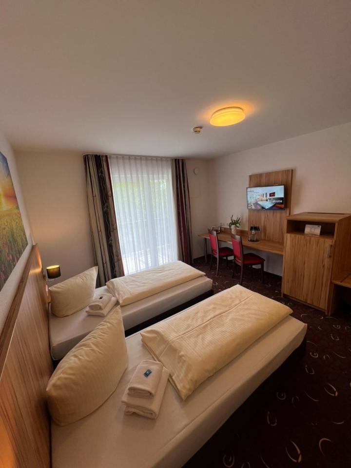 Schaefer Boardinghouse Aparthotel Gröbenzell Buitenkant foto