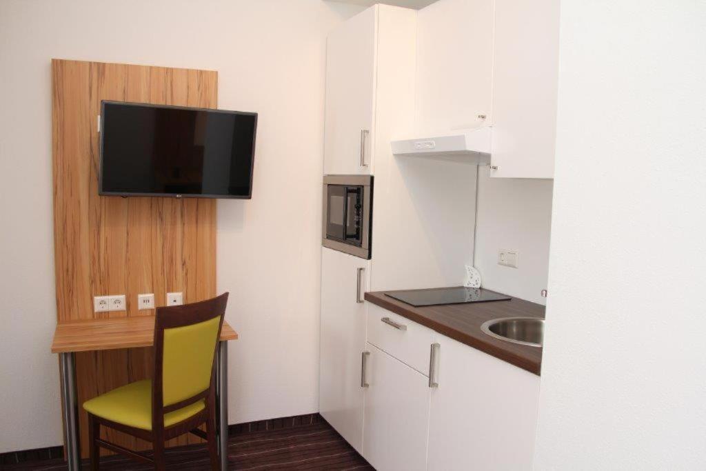 Schaefer Boardinghouse Aparthotel Gröbenzell Buitenkant foto