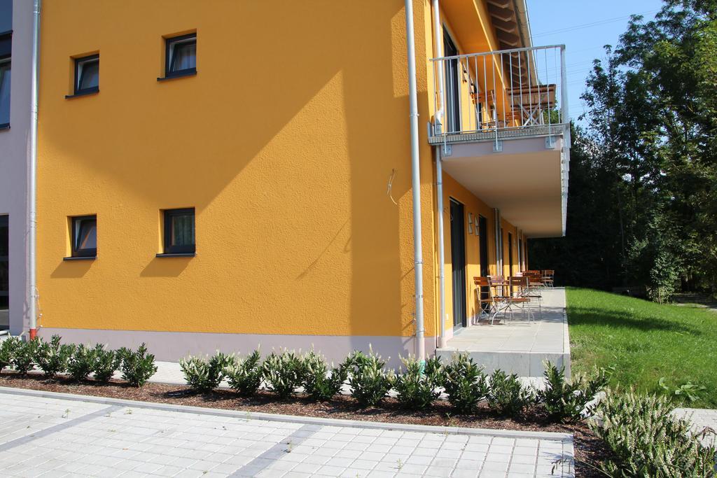 Schaefer Boardinghouse Aparthotel Gröbenzell Buitenkant foto